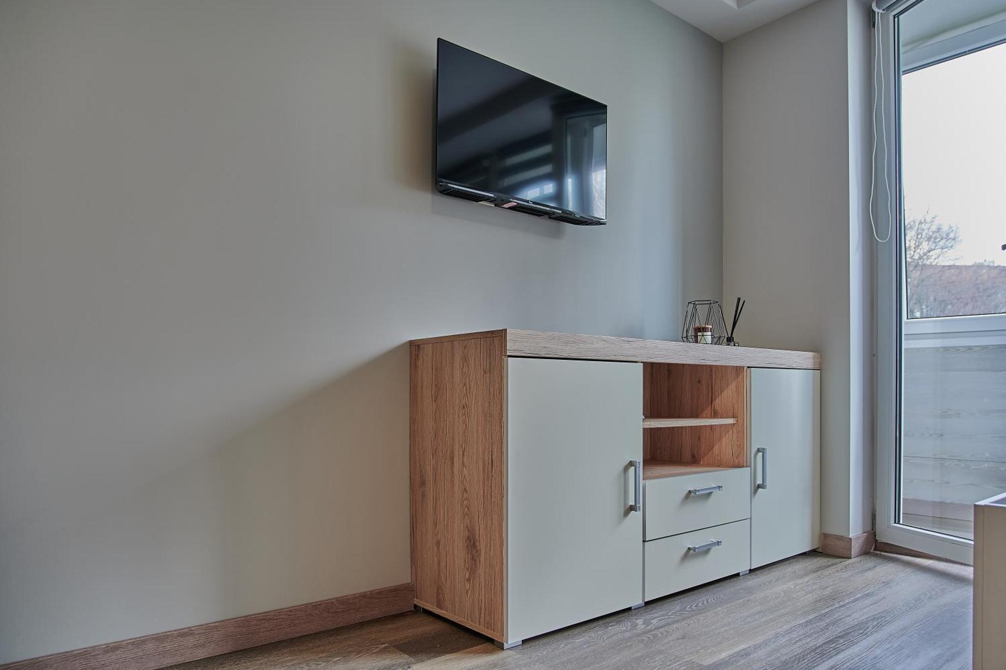 Studio Cozy Visit, Balcony, 24H Self Check-In, First Floor, Great Location Kaunas Bagian luar foto