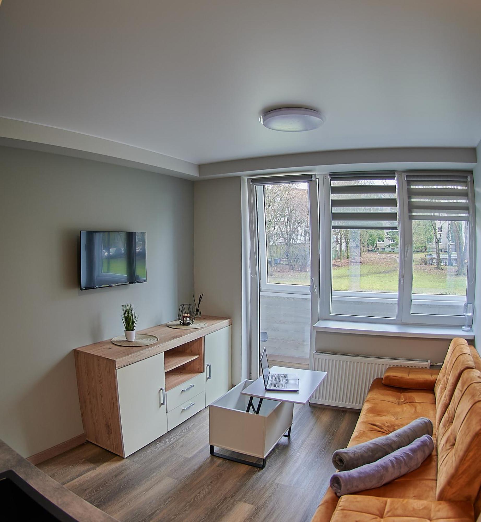 Studio Cozy Visit, Balcony, 24H Self Check-In, First Floor, Great Location Kaunas Bagian luar foto